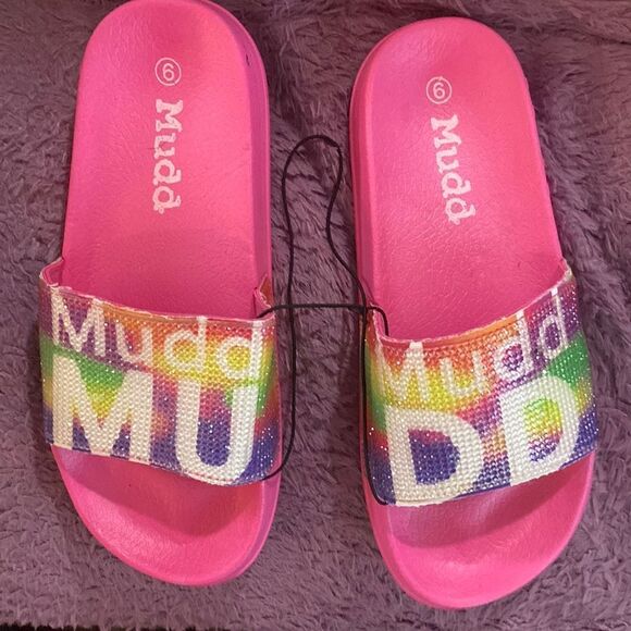 MUDd Pink Rainbow 🌈 Slides - Picture 1 of 5